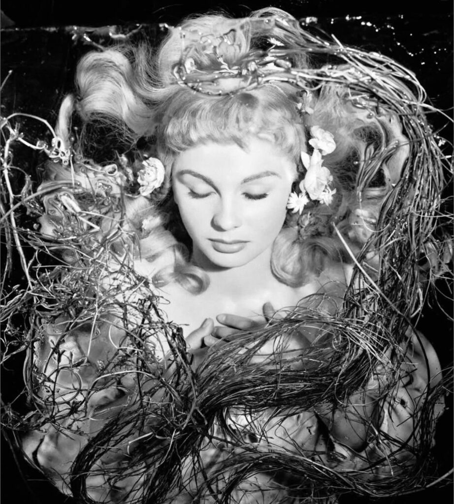 Jean Simmons Ophelia